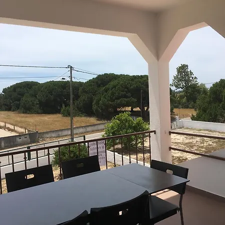 Mecos's Beach House * アルファリン
